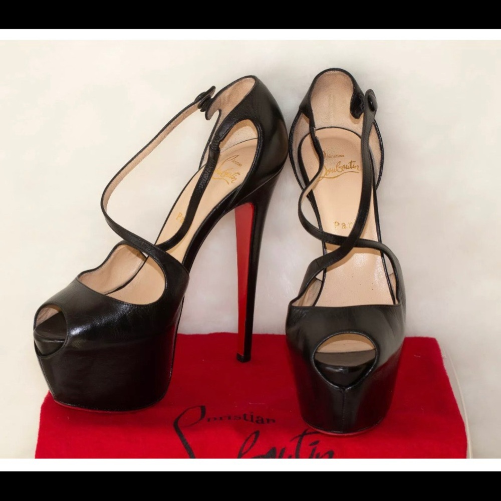 Beautiful  Christian Louboutin, Exagona  heels